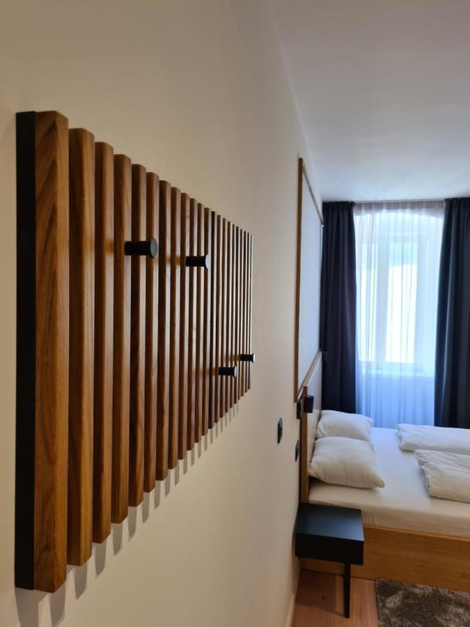 Deluxe Apartments & Rooms "In The Center" 리예카 외부 사진
